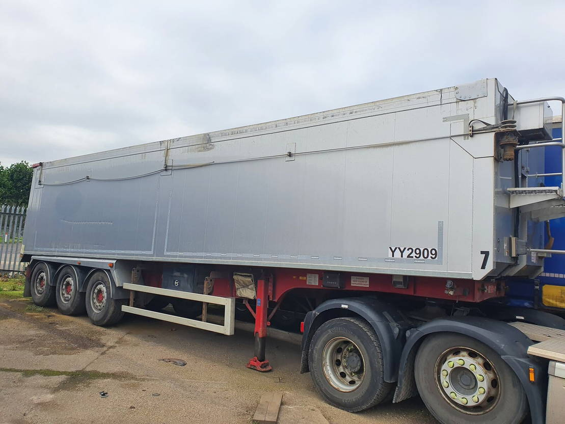 Fruehauf - Kiper poluprikolica: slika Fruehauf - Kiper poluprikolica Fruehauf - Kiper poluprikolica: slika Fruehauf - Kiper poluprikolica