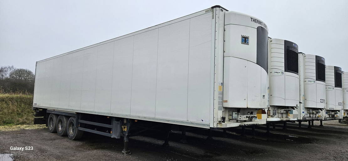 Schmitz Cargobull - Poluprikolica hladnjača: slika Schmitz Cargobull - Poluprikolica hladnjača Schmitz Cargobull - Poluprikolica hladnjača: slika Schmitz Cargobull - Poluprikolica hladnjača