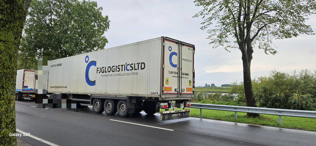 Schmitz Cargobull - Poluprikolica hladnjača: slika Schmitz Cargobull - Poluprikolica hladnjača Schmitz Cargobull - Poluprikolica hladnjača: slika Schmitz Cargobull - Poluprikolica hladnjača