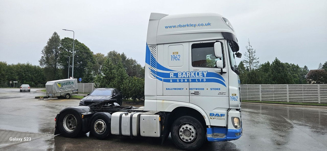 DAF XF 105.460 - Tegljač: slika DAF XF 105.460 - Tegljač DAF XF 105.460 - Tegljač: slika DAF XF 105.460 - Tegljač