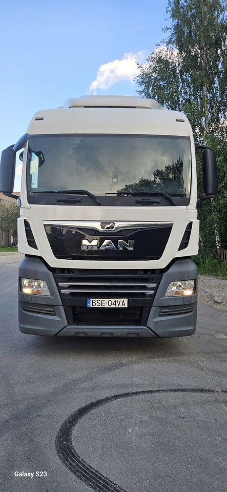 MAN TGX 26 26.470 - Tegljač: slika MAN TGX 26 26.470 - Tegljač MAN TGX 26 26.470 - Tegljač: slika MAN TGX 26 26.470 - Tegljač