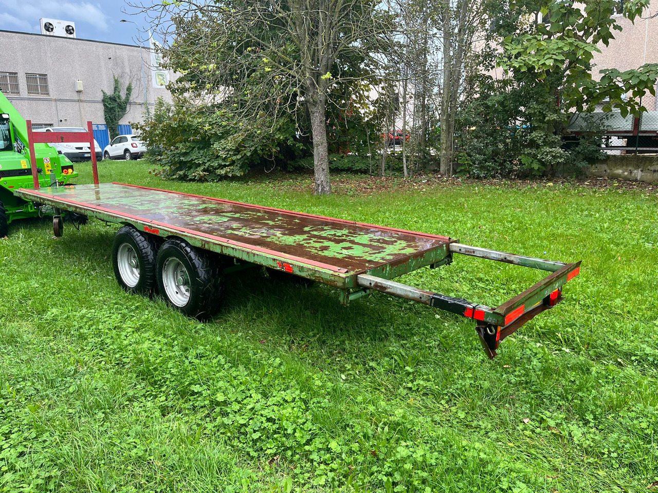 Rimorchio usato Schwarz t6057 - Platforme za prikolice za poljoprivredna gospodarstva: slika Rimorchio usato Schwarz t6057 - Platforme za prikolice za poljoprivredna gospodarstva Rimorchio usato Schwarz t6057 - Platforme za prikolice za poljoprivredna gospodarstva: slika Rimorchio usato Schwarz t6057 - Platforme za prikolice za poljoprivredna gospodarstva