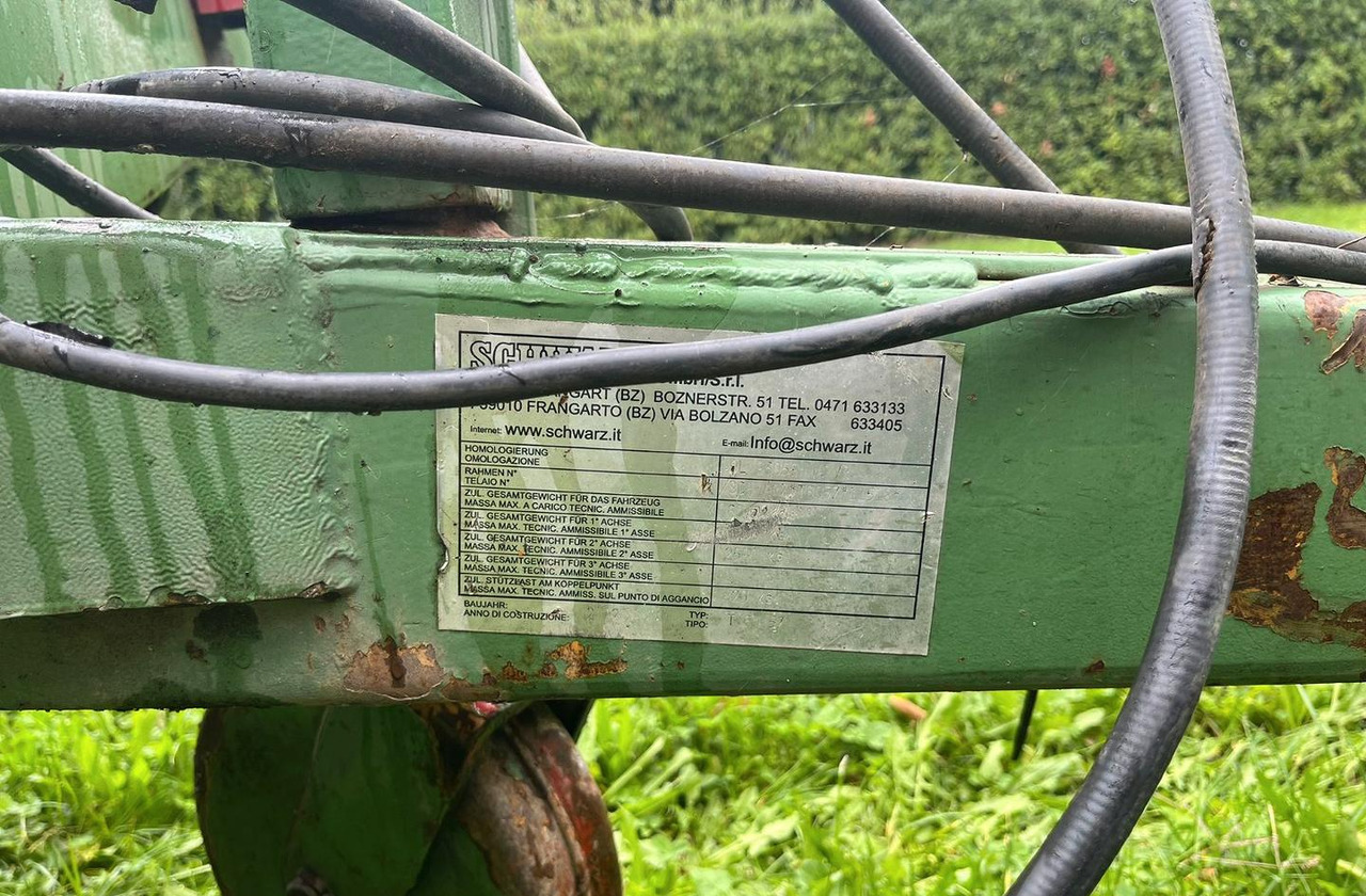 Rimorchio usato Schwarz t6057 - Platforme za prikolice za poljoprivredna gospodarstva: slika Rimorchio usato Schwarz t6057 - Platforme za prikolice za poljoprivredna gospodarstva Rimorchio usato Schwarz t6057 - Platforme za prikolice za poljoprivredna gospodarstva: slika Rimorchio usato Schwarz t6057 - Platforme za prikolice za poljoprivredna gospodarstva