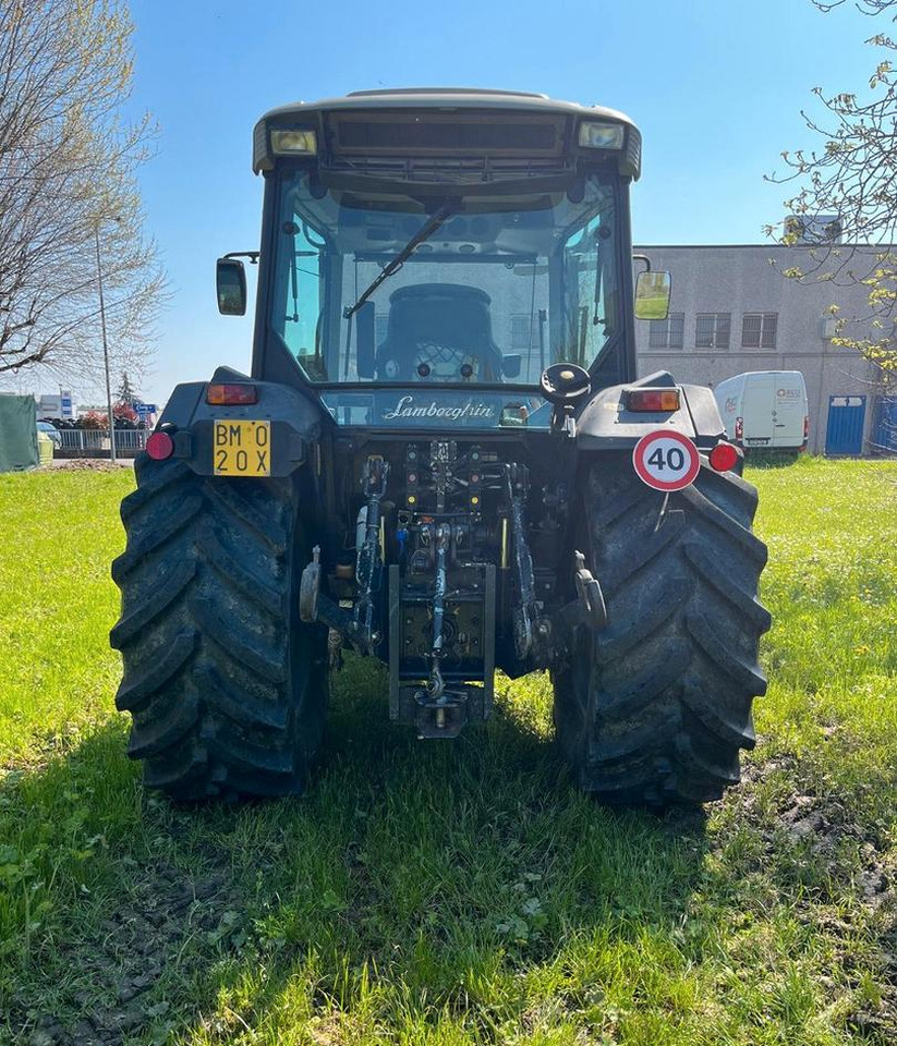 Trattore usato Lamborghini Spire 90.4 - 2015 - Traktor: slika Trattore usato Lamborghini Spire 90.4 - 2015 - Traktor Trattore usato Lamborghini Spire 90.4 - 2015 - Traktor: slika Trattore usato Lamborghini Spire 90.4 - 2015 - Traktor