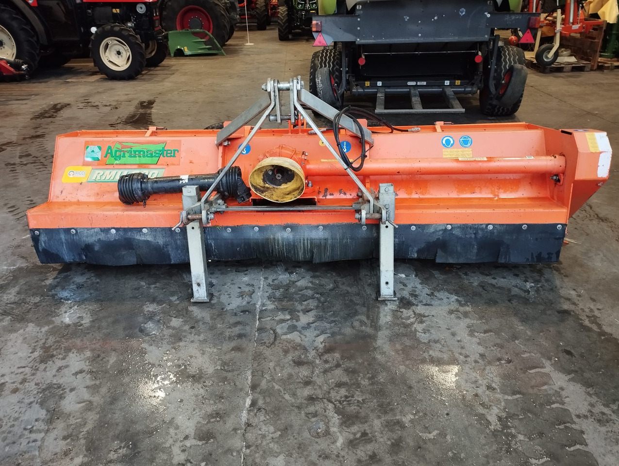 Trincia asse orrizontale usata Agrimaster RMU 280 - Malčer sa čekićima: slika Trincia asse orrizontale usata Agrimaster RMU 280 - Malčer sa čekićima Trincia asse orrizontale usata Agrimaster RMU 280 - Malčer sa čekićima: slika Trincia asse orrizontale usata Agrimaster RMU 280 - Malčer sa čekićima
