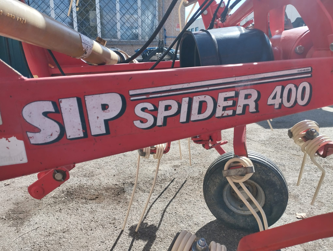 Voltafieno usato Sip 400 idraulico - Prevrtač sijena/ Grabulje: slika Voltafieno usato Sip 400 idraulico - Prevrtač sijena/ Grabulje Voltafieno usato Sip 400 idraulico - Prevrtač sijena/ Grabulje: slika Voltafieno usato Sip 400 idraulico - Prevrtač sijena/ Grabulje