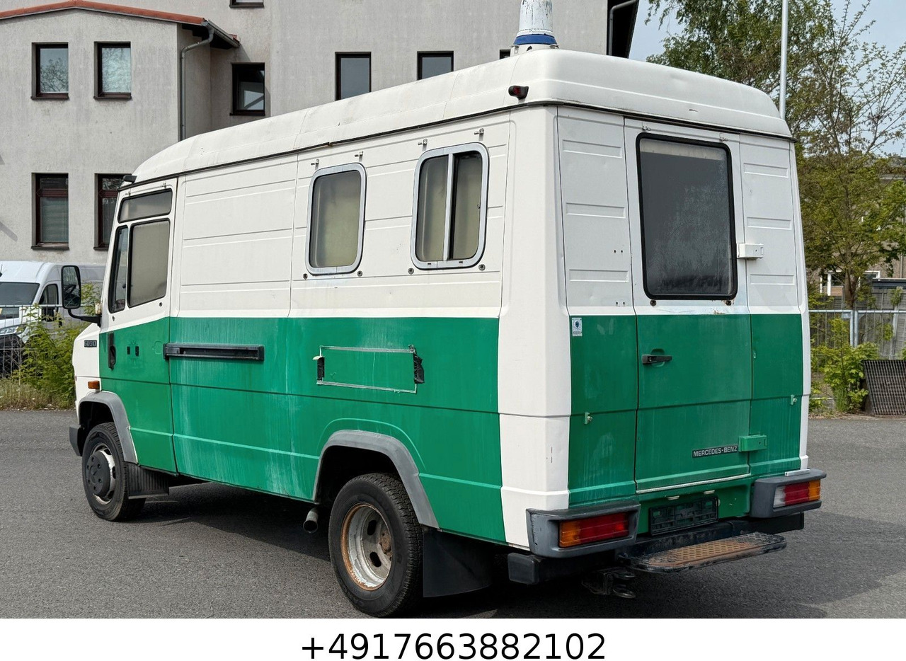 Mercedes-Benz Vario 609D/Manschaftswagen - Furgon: slika Mercedes-Benz Vario 609D/Manschaftswagen - Furgon Mercedes-Benz Vario 609D/Manschaftswagen - Furgon: slika Mercedes-Benz Vario 609D/Manschaftswagen - Furgon