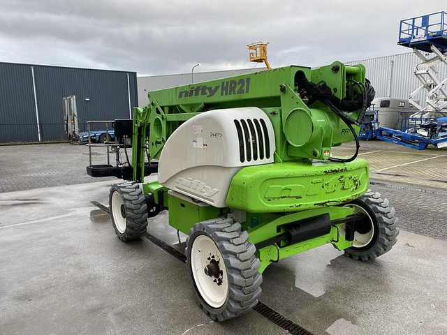 Niftylift HR21DE, Hoogwerker 21 meter, Diesel + Accu, Bi energy - Podizna platforma: slika Niftylift HR21DE, Hoogwerker 21 meter, Diesel + Accu, Bi energy - Podizna platforma Niftylift HR21DE, Hoogwerker 21 meter, Diesel + Accu, Bi energy - Podizna platforma: slika Niftylift HR21DE, Hoogwerker 21 meter, Diesel + Accu, Bi energy - Podizna platforma