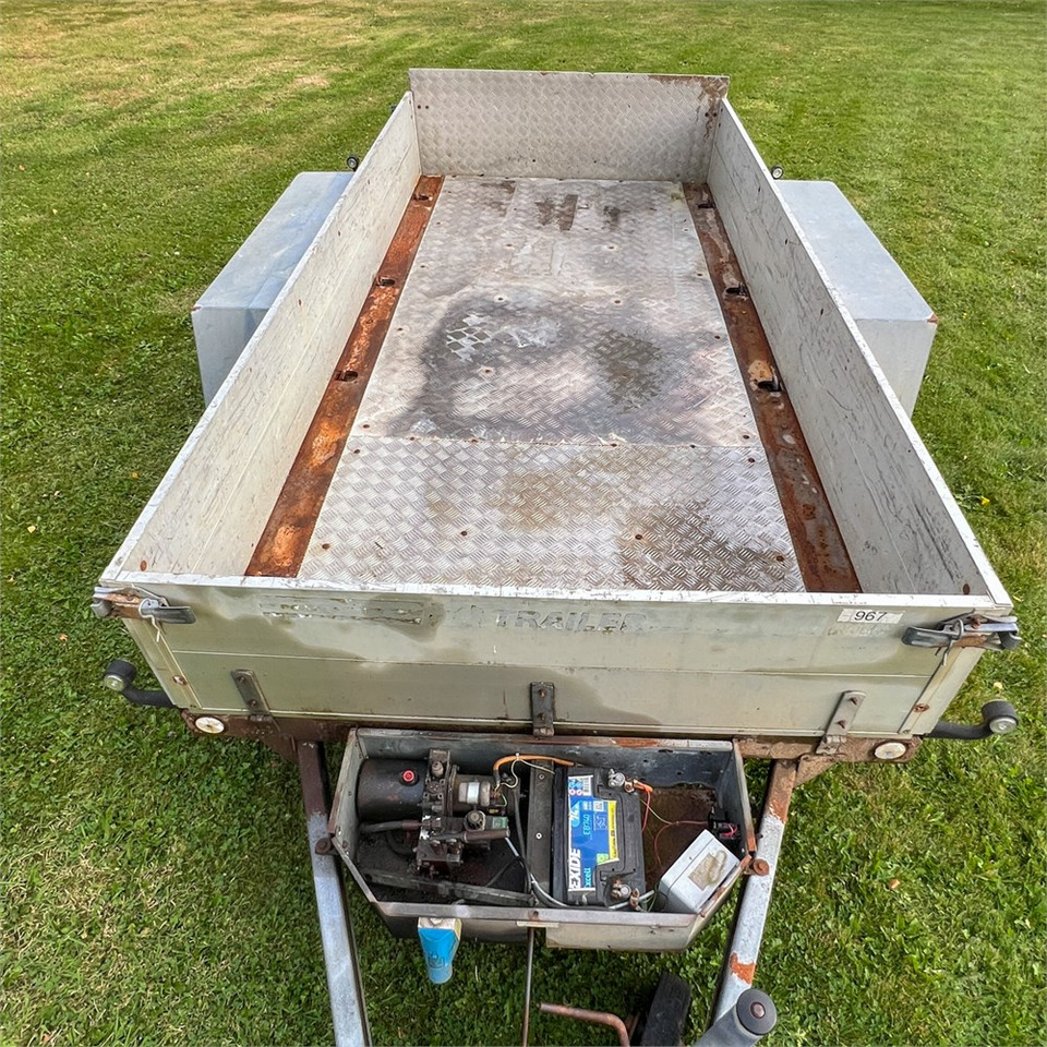 Auto prikolica ABC Lift 6331: slika Auto prikolica ABC Lift 6331