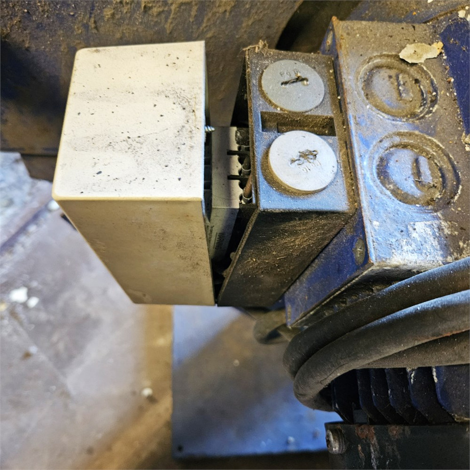 Alatni stroj ABC Unknown: slika Alatni stroj ABC Unknown