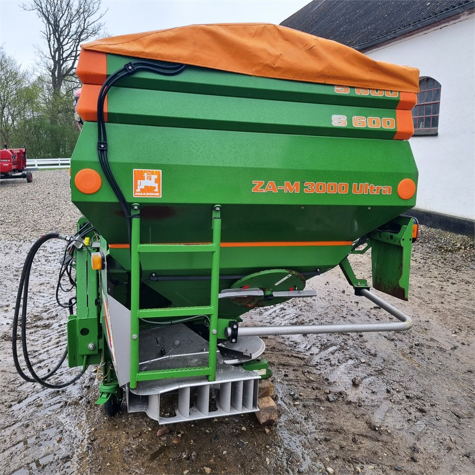 Amazone S 600 ZA-M 3000 ultra - Oprema za gnojenje: slika Amazone S 600 ZA-M 3000 ultra - Oprema za gnojenje Amazone S 600 ZA-M 3000 ultra - Oprema za gnojenje: slika Amazone S 600 ZA-M 3000 ultra - Oprema za gnojenje