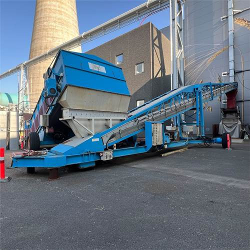 B&W E04820 - Transporter: slika B&W E04820 - Transporter B&W E04820 - Transporter: slika B&W E04820 - Transporter