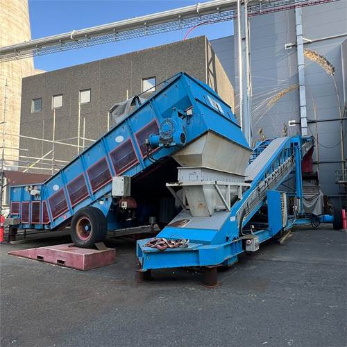 B&W E04820 - Transporter: slika B&W E04820 - Transporter B&W E04820 - Transporter: slika B&W E04820 - Transporter