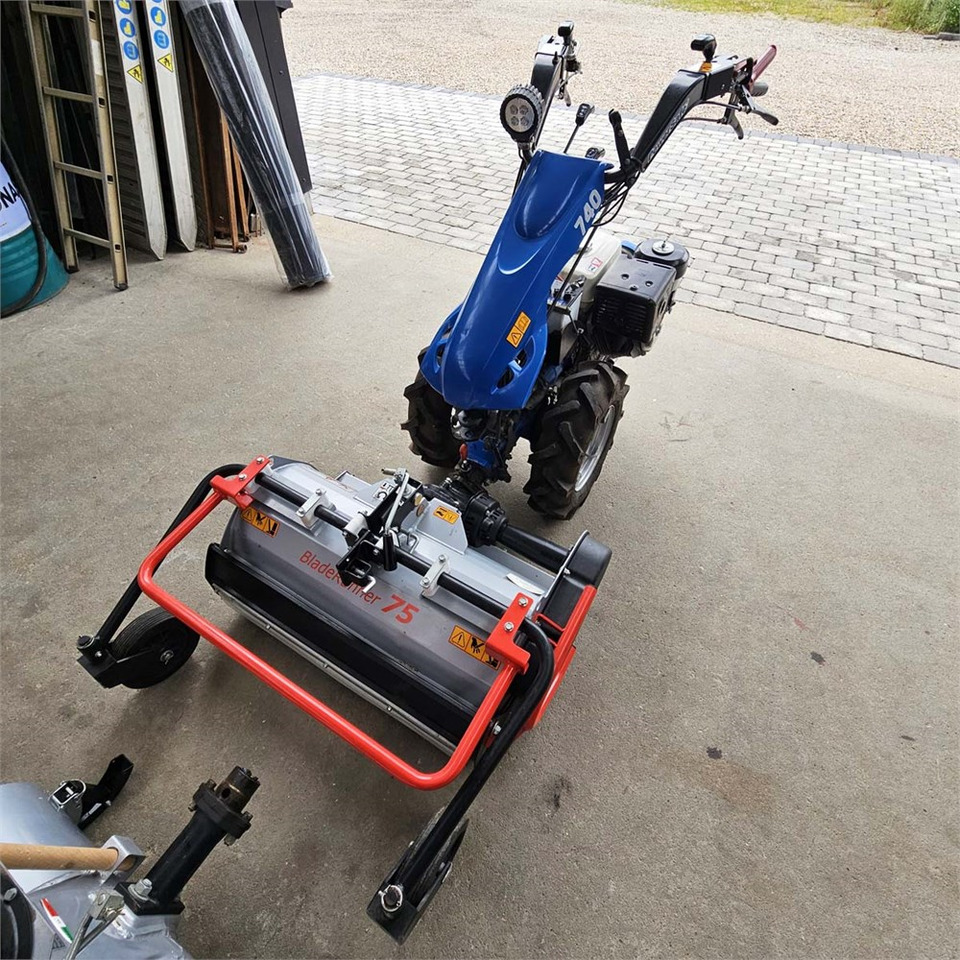 Zakup BCS MC 740 PS GX390 BCS MC 740 PS GX390: slika Zakup BCS MC 740 PS GX390 BCS MC 740 PS GX390