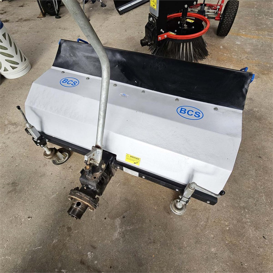 Zakup BCS MC 740 PS GX390 BCS MC 740 PS GX390: slika Zakup BCS MC 740 PS GX390 BCS MC 740 PS GX390