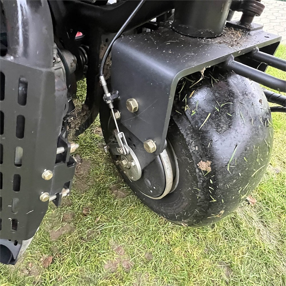 Vrtna kosilica Baroness LM 315GC: slika Vrtna kosilica Baroness LM 315GC