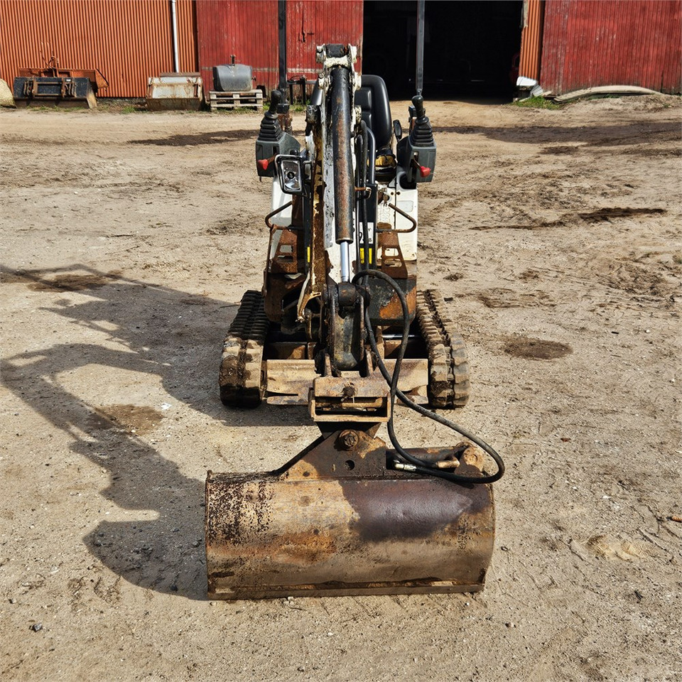 Bobcat E10 - Mini bager: slika Bobcat E10 - Mini bager Bobcat E10 - Mini bager: slika Bobcat E10 - Mini bager
