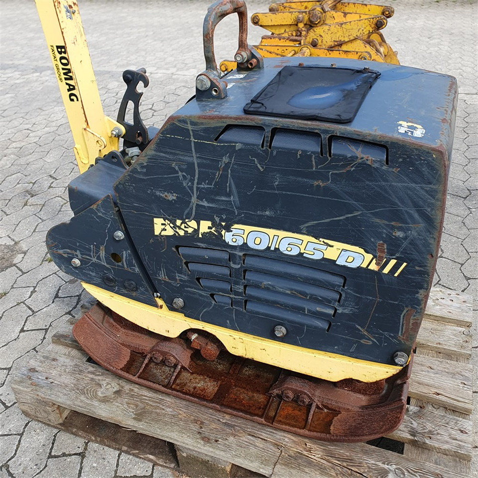 Bomag BRP 60/65 - Vibro ploča: slika Bomag BRP 60/65 - Vibro ploča Bomag BRP 60/65 - Vibro ploča: slika Bomag BRP 60/65 - Vibro ploča