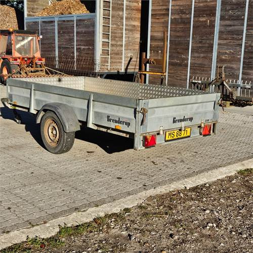 Brenderup 2300 S - Auto prikolica: slika Brenderup 2300 S - Auto prikolica Brenderup 2300 S - Auto prikolica: slika Brenderup 2300 S - Auto prikolica