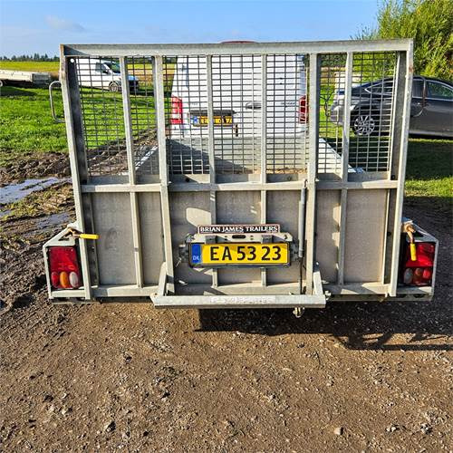 Brian James A Type - Auto prikolica: slika Brian James A Type - Auto prikolica Brian James A Type - Auto prikolica: slika Brian James A Type - Auto prikolica