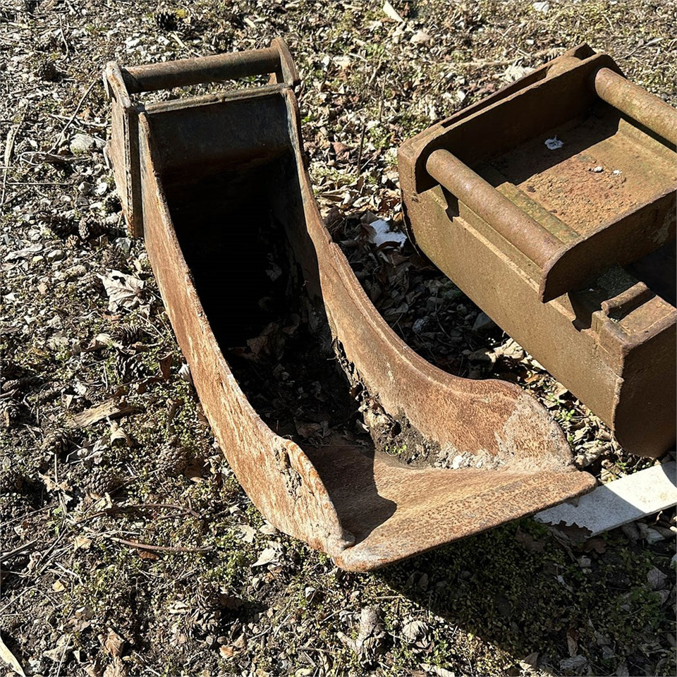 Rovokopač-utovarivač Case 695SM-4PS: slika Rovokopač-utovarivač Case 695SM-4PS Rovokopač-utovarivač Case 695SM-4PS: slika Rovokopač-utovarivač Case 695SM-4PS