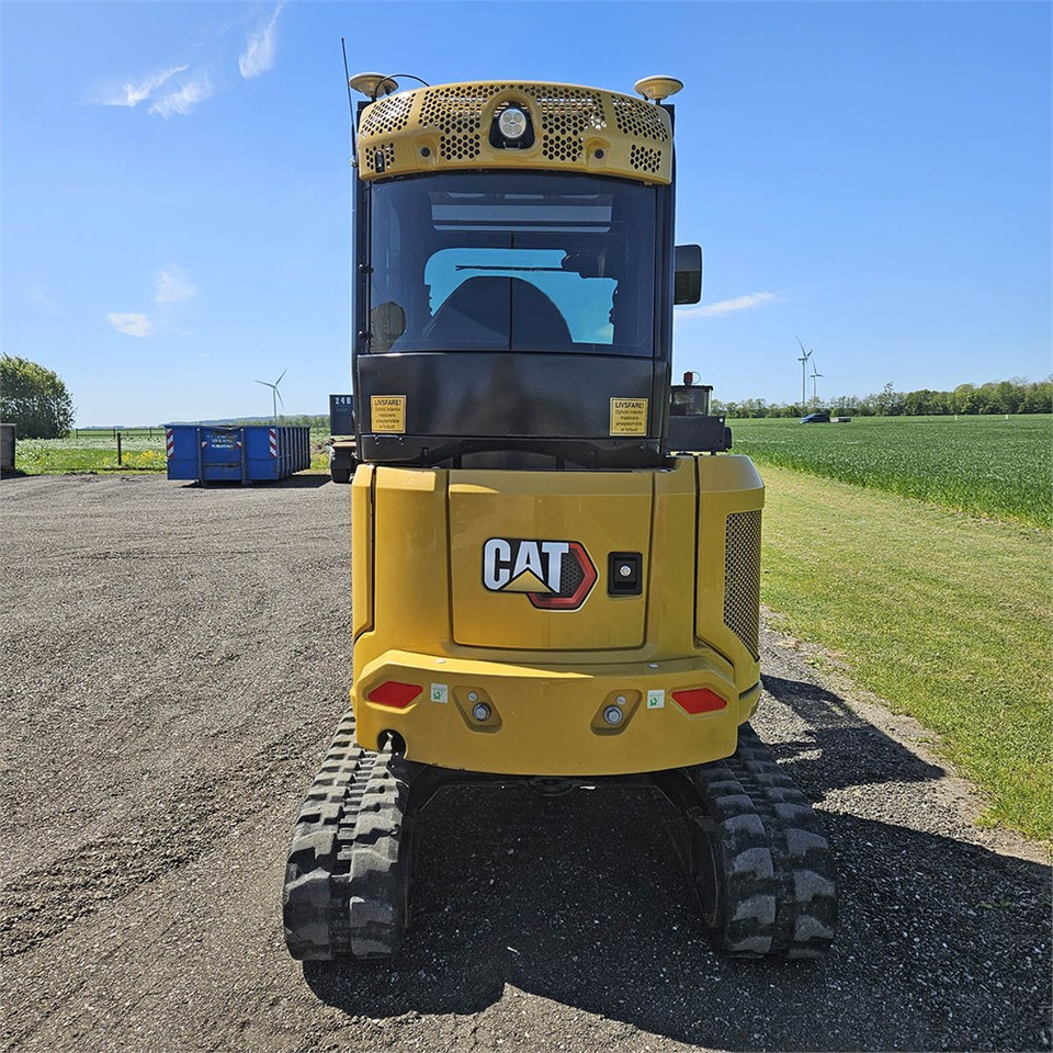 Caterpillar 302.7 CR - Mini bager: slika Caterpillar 302.7 CR - Mini bager Caterpillar 302.7 CR - Mini bager: slika Caterpillar 302.7 CR - Mini bager