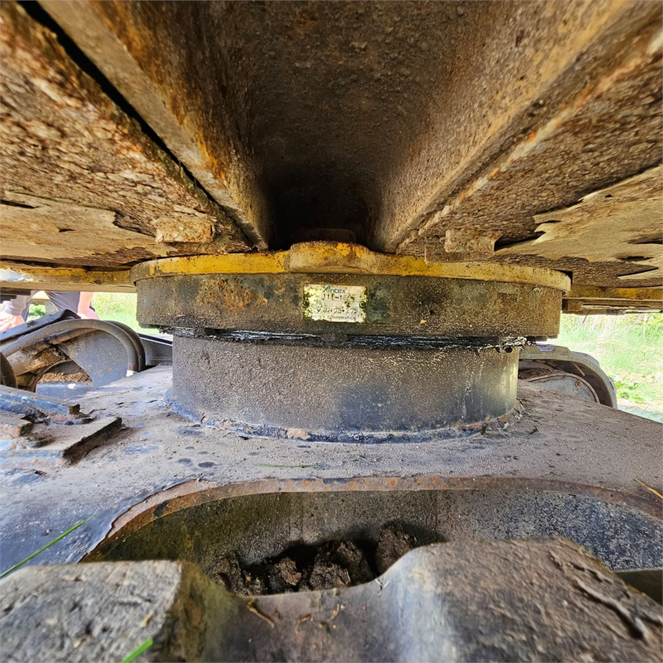 Zakup Caterpillar 307 B Caterpillar 307 B: slika Zakup Caterpillar 307 B Caterpillar 307 B