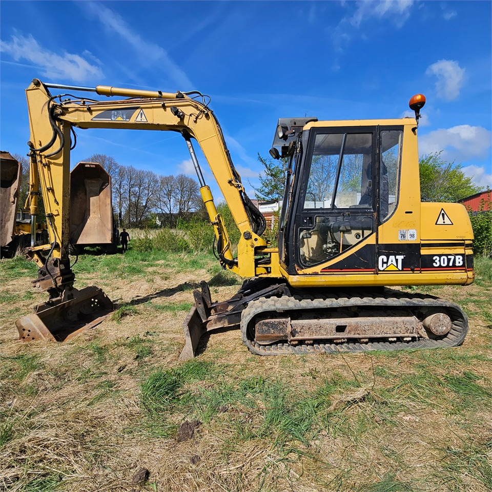 Caterpillar 307 B - Mini bager: slika Caterpillar 307 B - Mini bager Caterpillar 307 B - Mini bager: slika Caterpillar 307 B - Mini bager