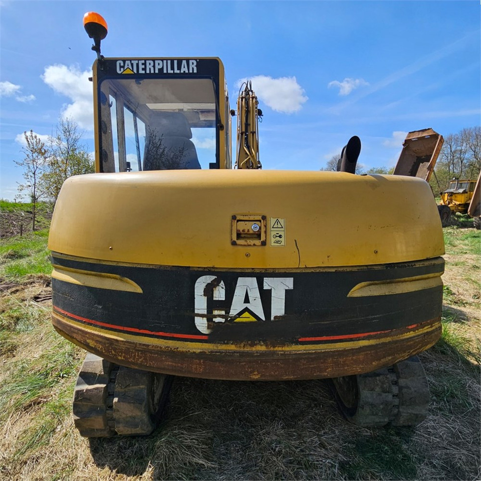 Caterpillar 307 B - Mini bager: slika Caterpillar 307 B - Mini bager Caterpillar 307 B - Mini bager: slika Caterpillar 307 B - Mini bager