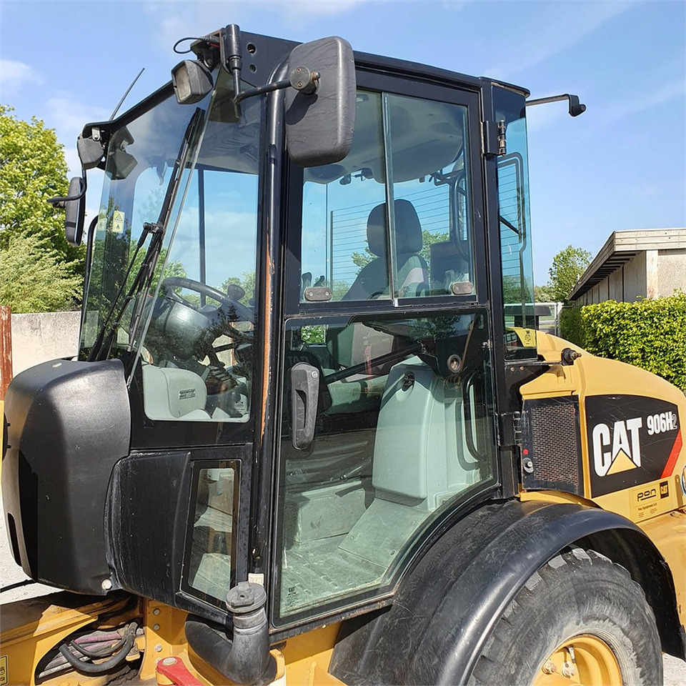 Zakup Caterpillar 906 H2 Caterpillar 906 H2: slika Zakup Caterpillar 906 H2 Caterpillar 906 H2