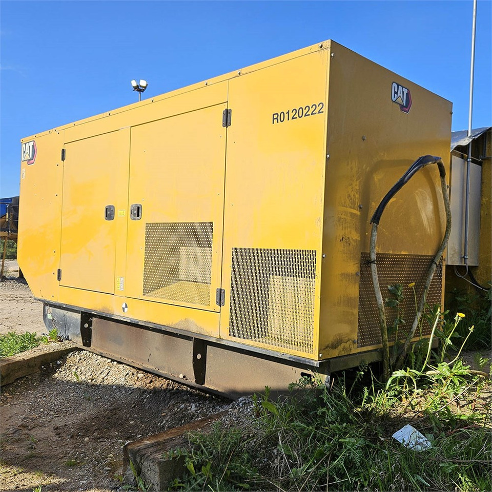 Caterpillar DE250 E0 - Generatorski set: slika Caterpillar DE250 E0 - Generatorski set Caterpillar DE250 E0 - Generatorski set: slika Caterpillar DE250 E0 - Generatorski set