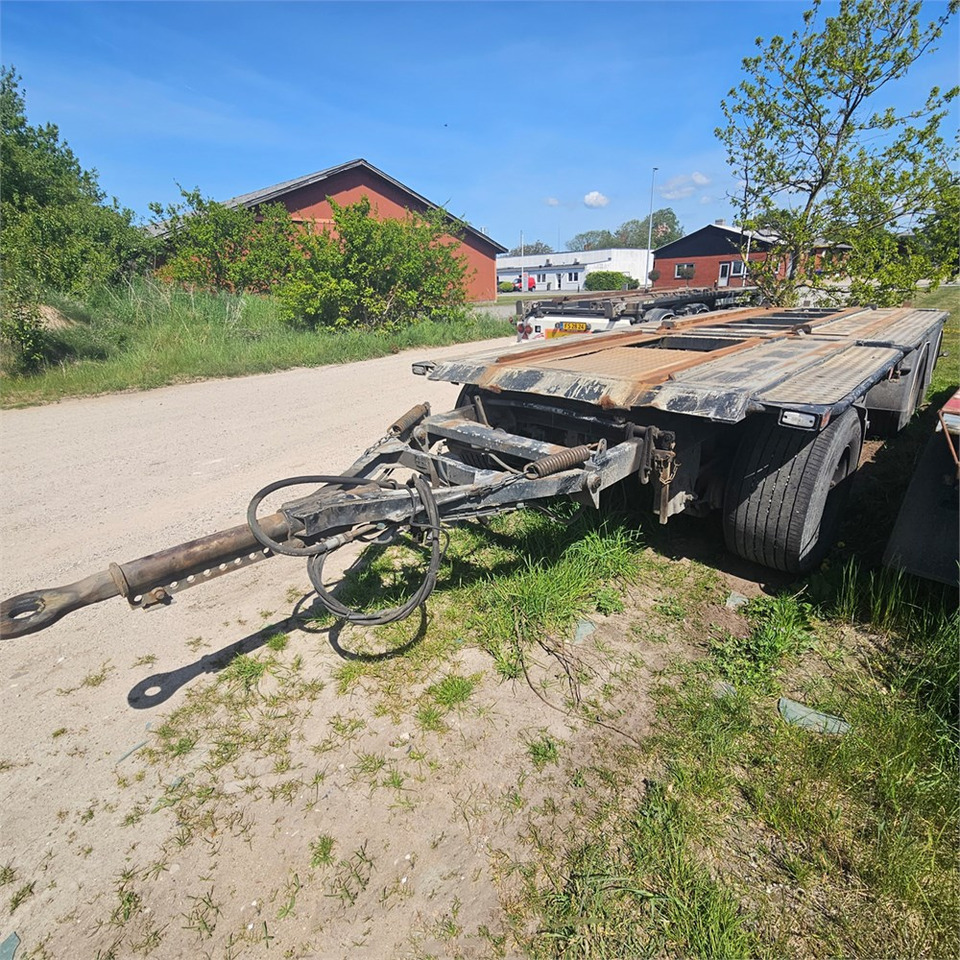 Dapa Unknown - Transporter kontejnera/ Prikolica s izmjenjivim sanducima: slika Dapa Unknown - Transporter kontejnera/ Prikolica s izmjenjivim sanducima Dapa Unknown - Transporter kontejnera/ Prikolica s izmjenjivim sanducima: slika Dapa Unknown - Transporter kontejnera/ Prikolica s izmjenjivim sanducima