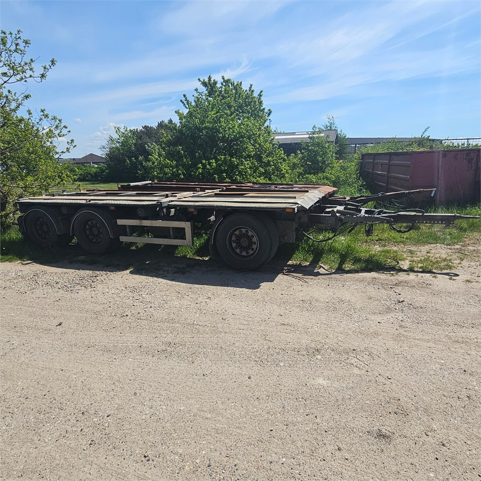 Dapa Unknown - Transporter kontejnera/ Prikolica s izmjenjivim sanducima: slika Dapa Unknown - Transporter kontejnera/ Prikolica s izmjenjivim sanducima Dapa Unknown - Transporter kontejnera/ Prikolica s izmjenjivim sanducima: slika Dapa Unknown - Transporter kontejnera/ Prikolica s izmjenjivim sanducima