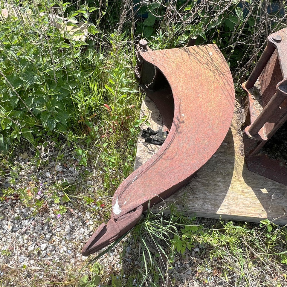 Ford 550 - Korpa za Građevinski strojevi: slika Ford 550 - Korpa za Građevinski strojevi Ford 550 - Korpa za Građevinski strojevi: slika Ford 550 - Korpa za Građevinski strojevi