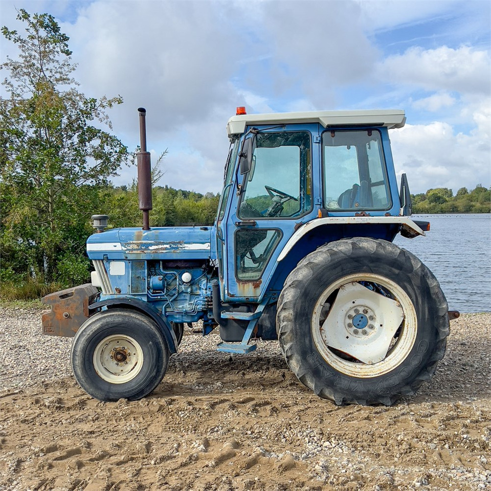 Ford 5610 - Traktor: slika Ford 5610 - Traktor Ford 5610 - Traktor: slika Ford 5610 - Traktor