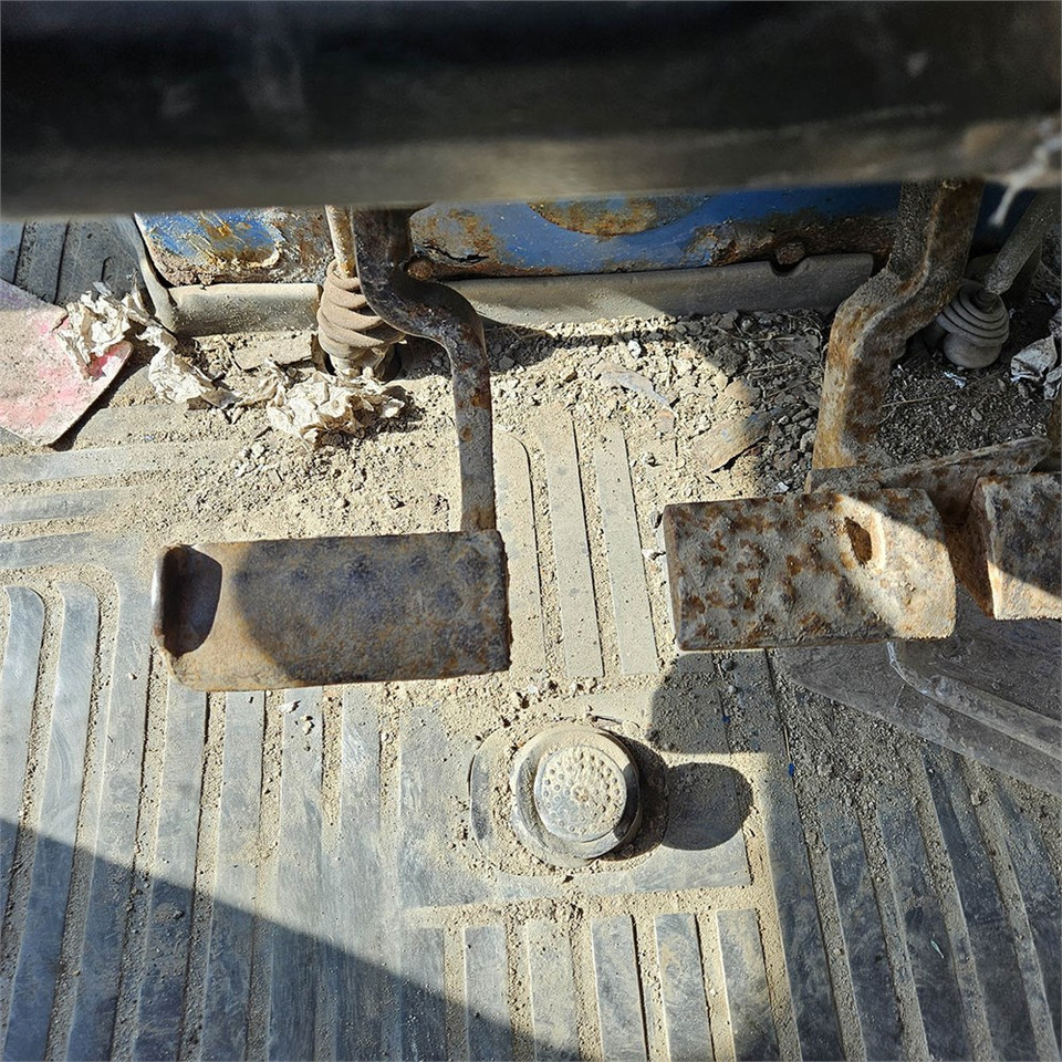 Zakup Ford 6810 Ford 6810: slika Zakup Ford 6810 Ford 6810