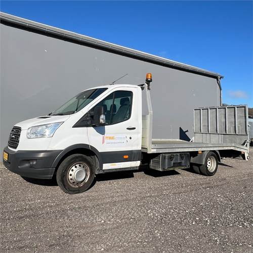 Ford Transit 2.0 Tdci - Kamion s otvorenim sandukom: slika Ford Transit 2.0 Tdci - Kamion s otvorenim sandukom Ford Transit 2.0 Tdci - Kamion s otvorenim sandukom: slika Ford Transit 2.0 Tdci - Kamion s otvorenim sandukom