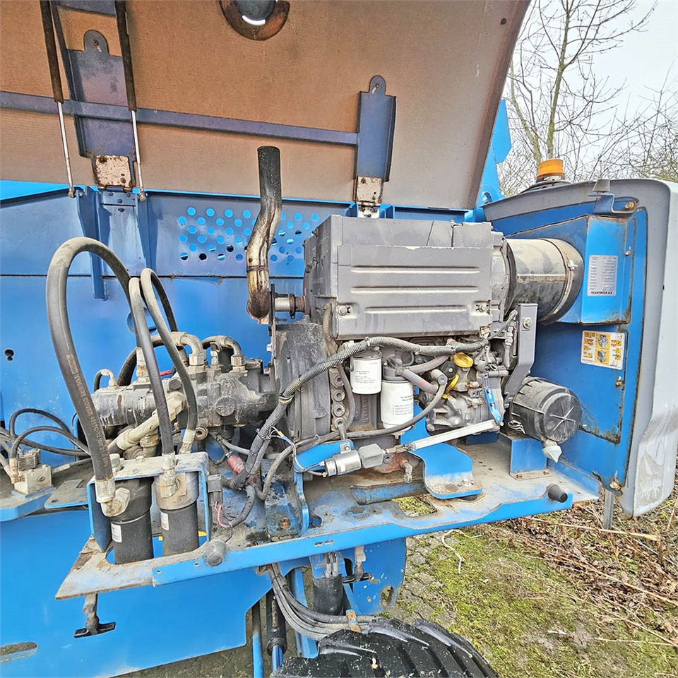 Teleskopski krak Genie S60HC: slika Teleskopski krak Genie S60HC