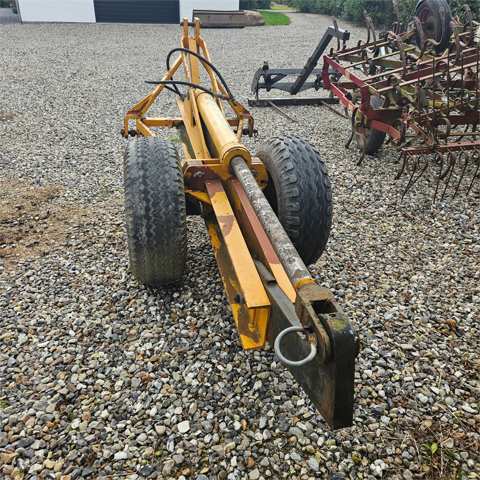 HWS Agro Meliorator - Oprema za obradu tla: slika HWS Agro Meliorator - Oprema za obradu tla HWS Agro Meliorator - Oprema za obradu tla: slika HWS Agro Meliorator - Oprema za obradu tla