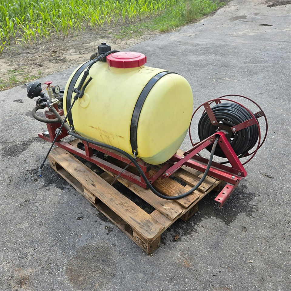 Hardi PU-200 - Prskalica: slika Hardi PU-200 - Prskalica Hardi PU-200 - Prskalica: slika Hardi PU-200 - Prskalica