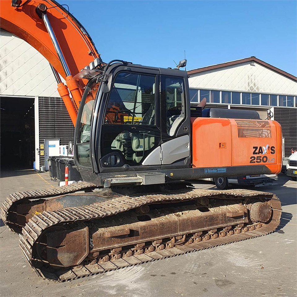 Hitachi Hitachi ZX250 LC-5B - Bager gusjeničar: slika Hitachi Hitachi ZX250 LC-5B - Bager gusjeničar Hitachi Hitachi ZX250 LC-5B - Bager gusjeničar: slika Hitachi Hitachi ZX250 LC-5B - Bager gusjeničar
