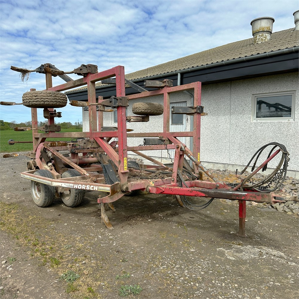 Horsch Terrano 6 FG - Kultivator: slika Horsch Terrano 6 FG - Kultivator Horsch Terrano 6 FG - Kultivator: slika Horsch Terrano 6 FG - Kultivator
