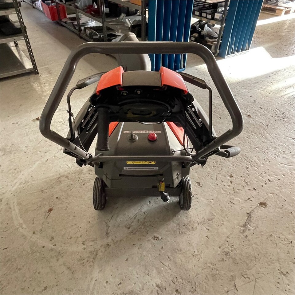 Oprema za vrt Husqvarna ST 121 E: slika Oprema za vrt Husqvarna ST 121 E