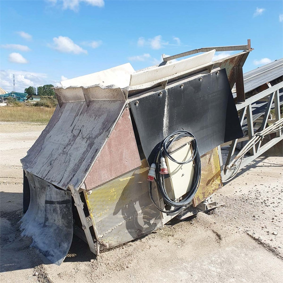 Hvirring Smede- & Maskinfabrik 20 m - Transporter: slika Hvirring Smede- & Maskinfabrik 20 m - Transporter Hvirring Smede- & Maskinfabrik 20 m - Transporter: slika Hvirring Smede- & Maskinfabrik 20 m - Transporter