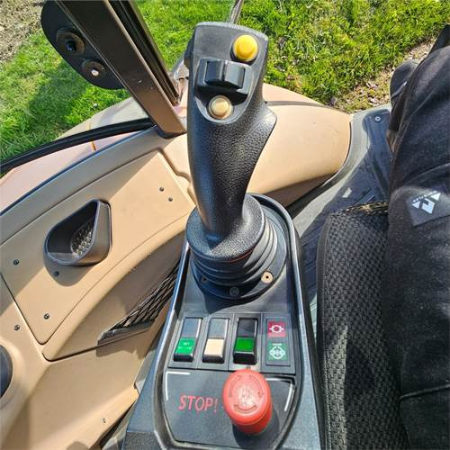 Rovokopač-utovarivač Hydrema 906 D: slika Rovokopač-utovarivač Hydrema 906 D Rovokopač-utovarivač Hydrema 906 D: slika Rovokopač-utovarivač Hydrema 906 D