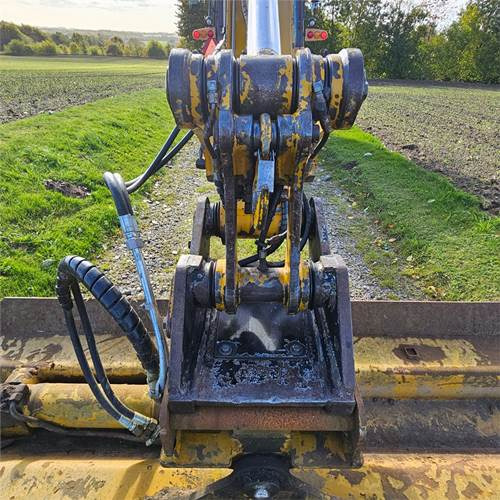 Rovokopač-utovarivač Hydrema 906 D: slika Rovokopač-utovarivač Hydrema 906 D Rovokopač-utovarivač Hydrema 906 D: slika Rovokopač-utovarivač Hydrema 906 D