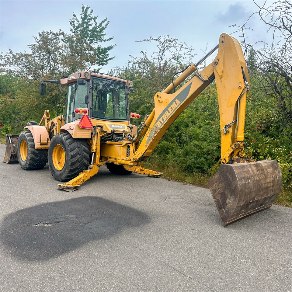 Hydrema 906 D - Rovokopač-utovarivač: slika Hydrema 906 D - Rovokopač-utovarivač Hydrema 906 D - Rovokopač-utovarivač: slika Hydrema 906 D - Rovokopač-utovarivač