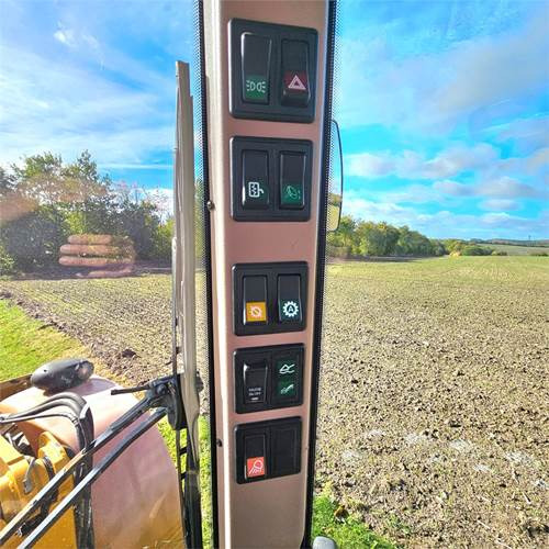 Rovokopač-utovarivač Hydrema 906 D: slika Rovokopač-utovarivač Hydrema 906 D Rovokopač-utovarivač Hydrema 906 D: slika Rovokopač-utovarivač Hydrema 906 D