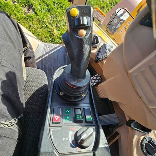 Rovokopač-utovarivač Hydrema 906 D: slika Rovokopač-utovarivač Hydrema 906 D Rovokopač-utovarivač Hydrema 906 D: slika Rovokopač-utovarivač Hydrema 906 D