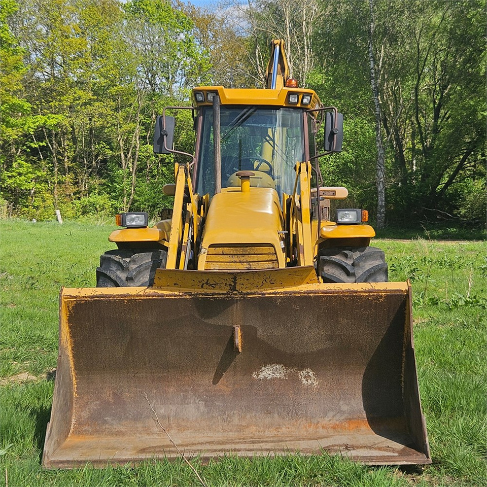 Hydrema 906C - Rovokopač-utovarivač: slika Hydrema 906C - Rovokopač-utovarivač Hydrema 906C - Rovokopač-utovarivač: slika Hydrema 906C - Rovokopač-utovarivač